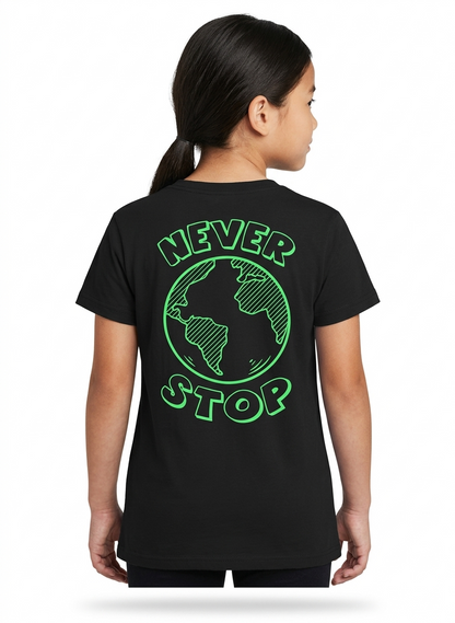 Polera "Never Stop": Inspiración para Explorar el Mundo